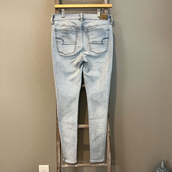 American 🇺🇸 Eagle Outfitters Light wash high-rise jeggins size 6 Jeans 👖 - Picture 7 of 11